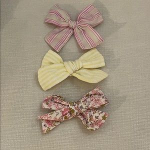 Lot of 3 spring girls hair bows